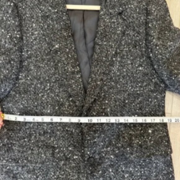 Vintage men's jacket. A genuine Mc nutt tweed. Woven in Donegal Ireland! - Picture 13 of 15